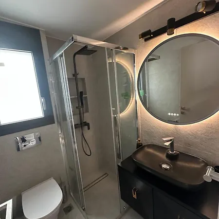 Apartment Artion